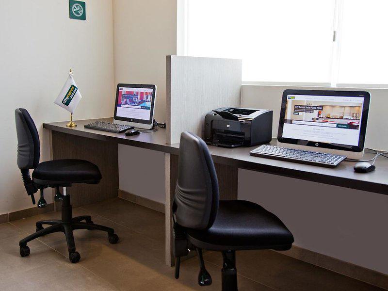 5A9A5F7F3F6EABCE7B54323B9989F8AC