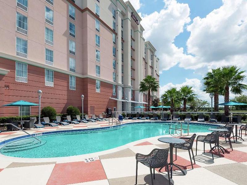 A44CFFA82A554864C3DA064151632656