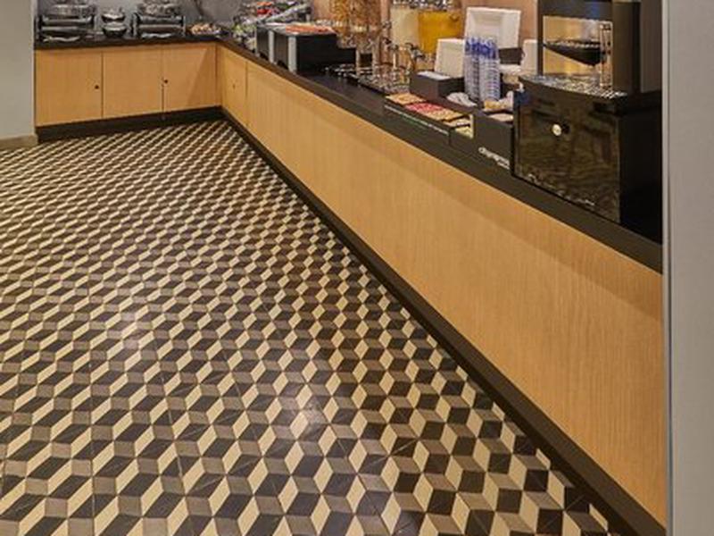 6D86B7E423F6102BDC4273D21B7AF3A8