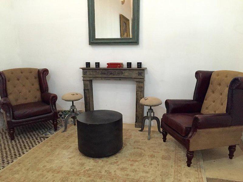 CA24E98B47F4BCF8A7A497E8BDE07504