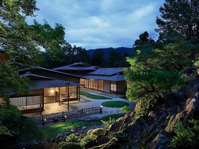 ECE6F3143B0DC4A99A4C8F2BDB6597CC