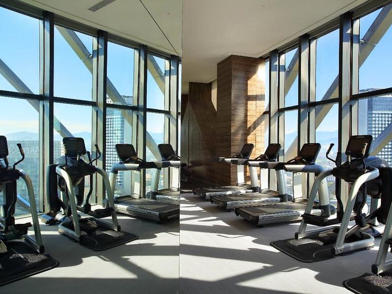 0FD9BDD0C7DE729BC6E39438D24DFC3D