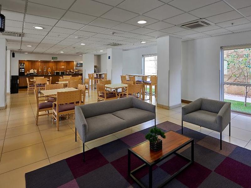 FD448667989963AEDFBBA4B0B737C33B