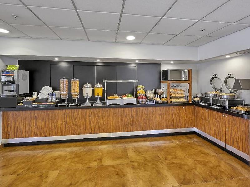 4ED16127B398DED8EF7B3B5A49B1CD04