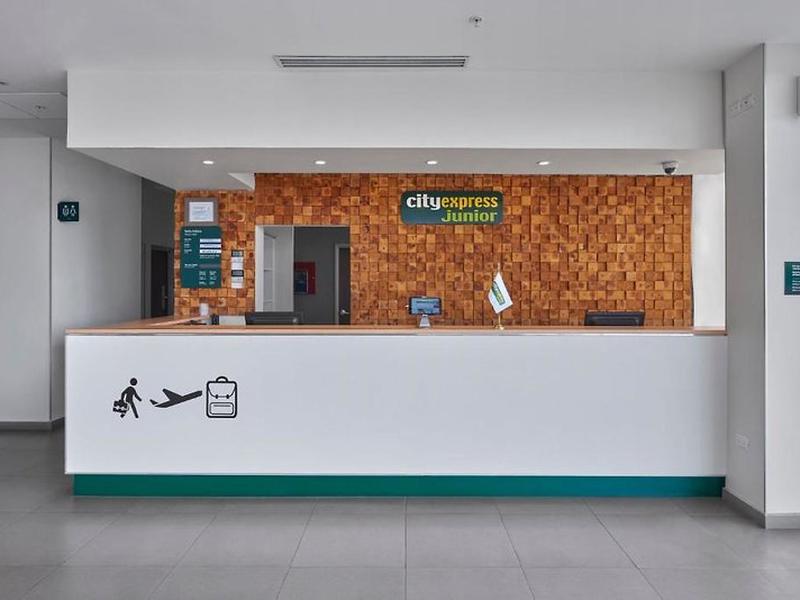 E26E99E781EF89B9FA1047733D6EB863