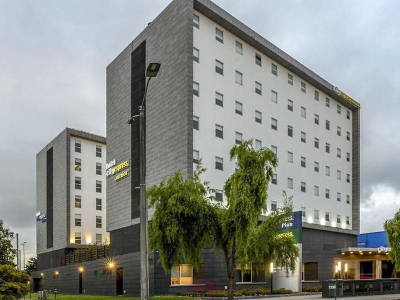 F05F54BC1EB84C11953B6D64A066652D