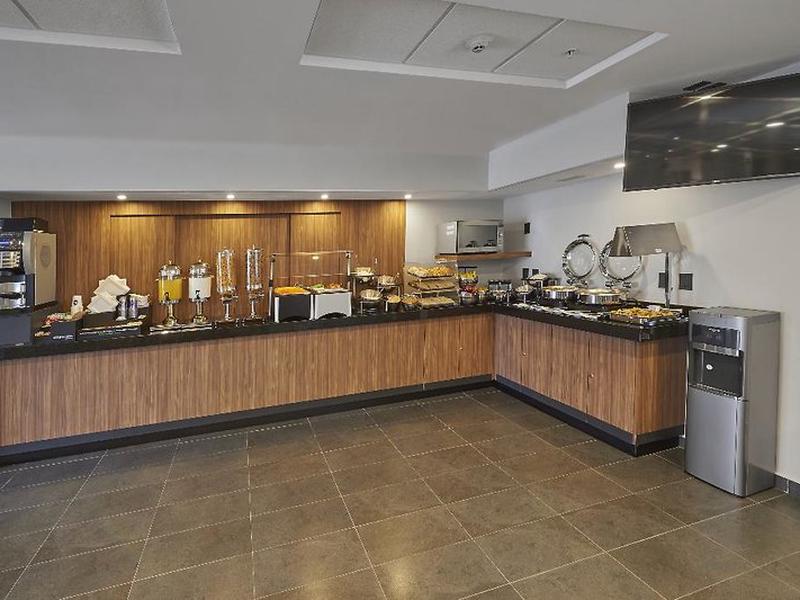 CB1F6AC0B4DB4EFD36E8C598F3952115