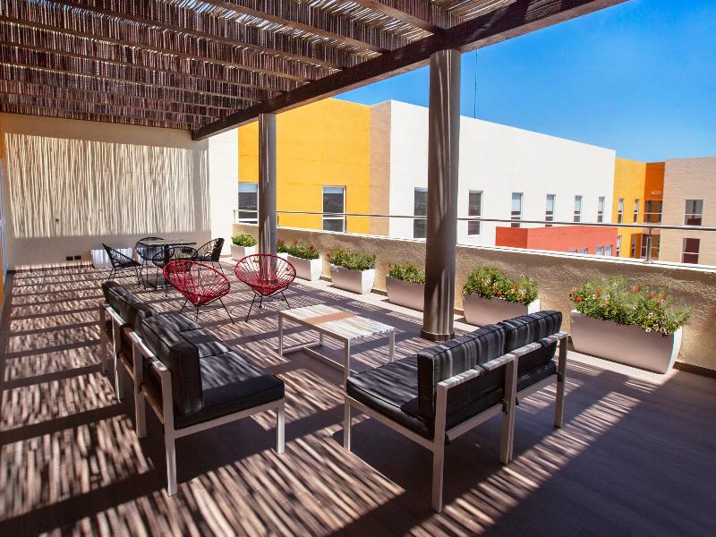 B9E140546CE23231AEEFA7ED939B0C93