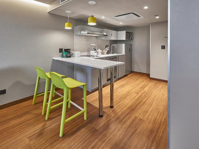 C696A7704AD9CF2A9257B8BA63663F13