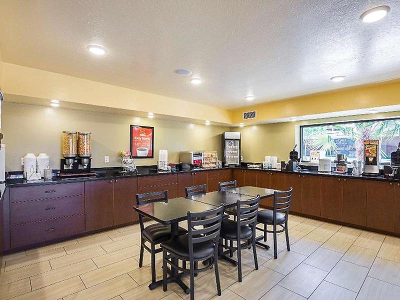 5A75B860FC4D5D8ED27C8A4073544BF4