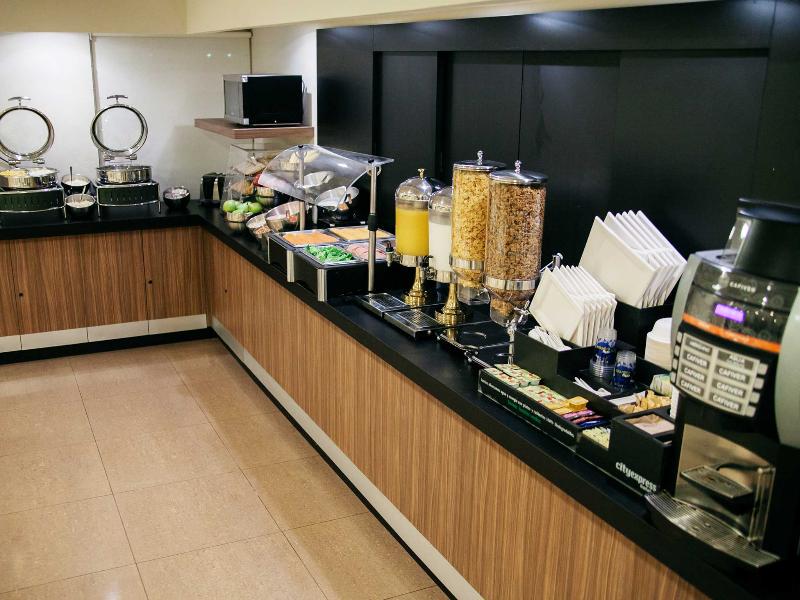 8894D05F5763FCD3F3A9C4DEE21A365D