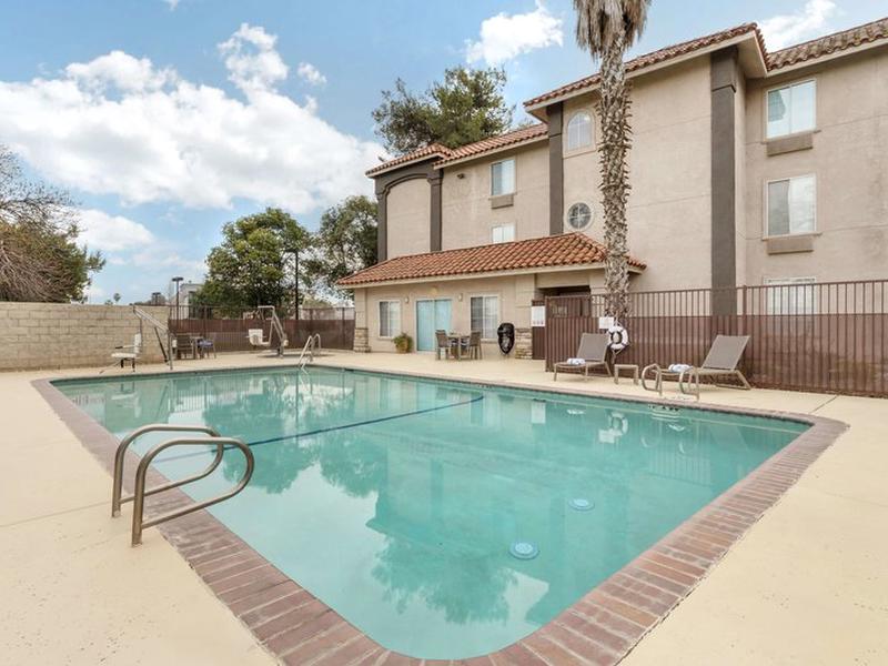 D64B60B71F47AE6989D95702BD045659