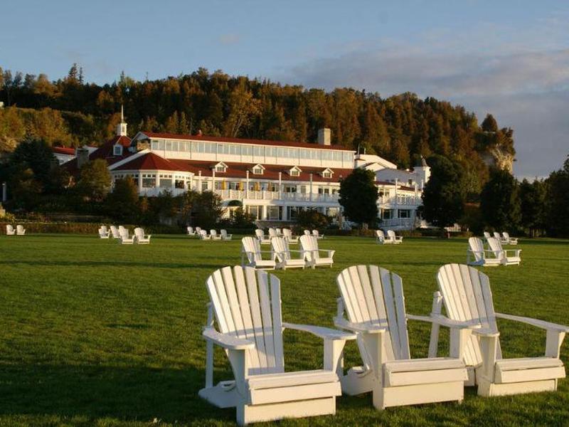 98F82C3A96D1A7BFDB47715F7AC3E5F1