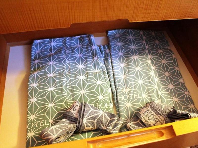 4B089EA819995C99BB46DE8B61EAB48D