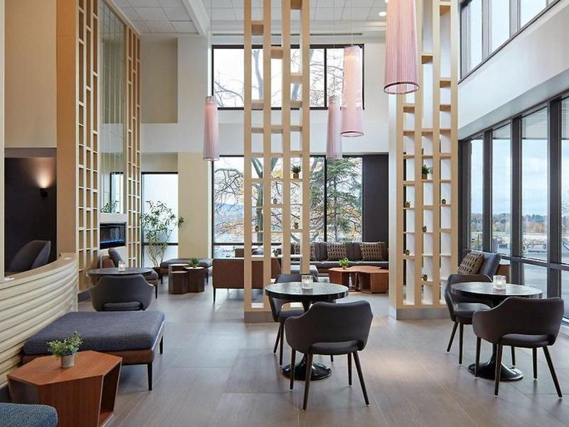 2DD8EBE5139A94985F2430E82FC2339C