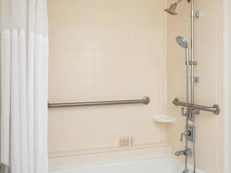 737ACBC0CDC2B5FF1F022DB8727E43D4