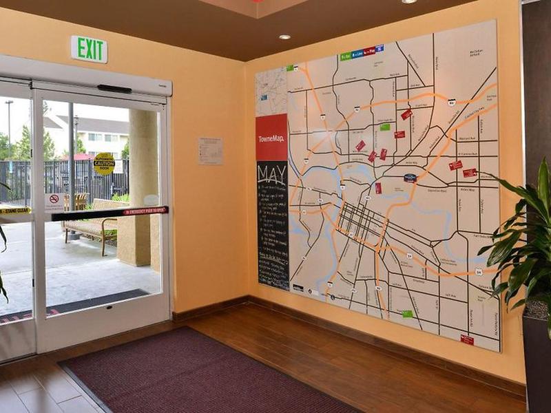 F03965395BBB2982461235F54E136B9E