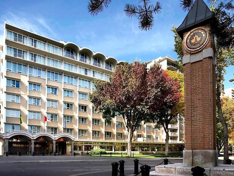 B8E70E65FD84D42BA3DDA662943679E7