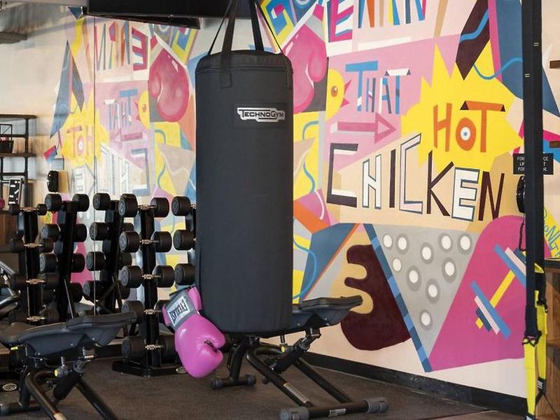 CE4BBBA62ADE775A6FD881E0B193C1EF