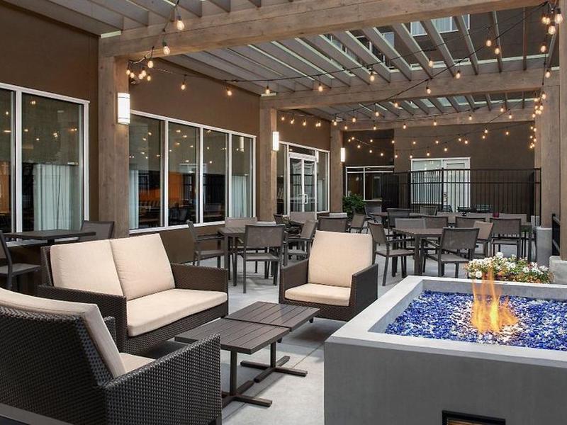 C722208430C926C2D259322D58A84E14