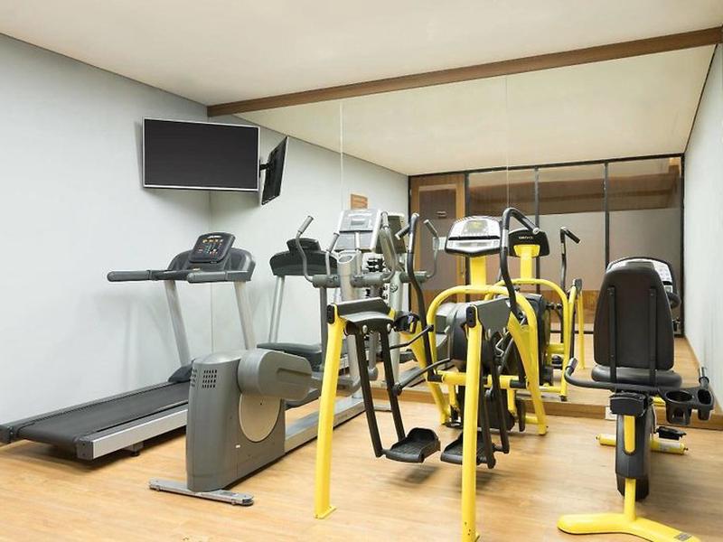 1820A4D402A3565D5B5E396EA1EF7A13