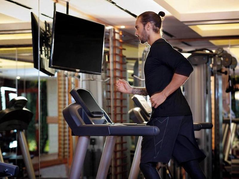 D89209B9E90B646900BEEDF5D69F38BC