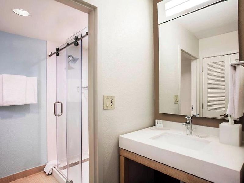 859F8A444FFC517175B00A2428A4B39C