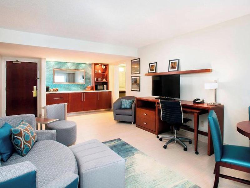 2DC26C3CA8D7540435EEF74F386D224C