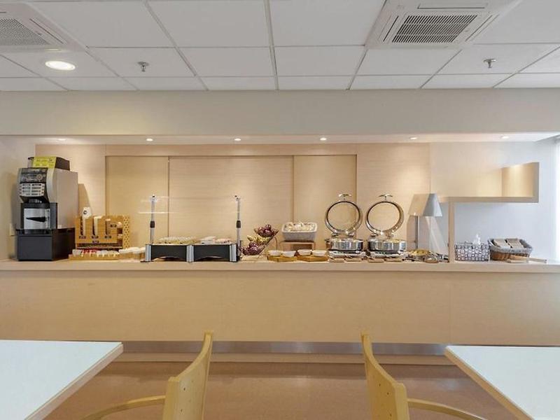 99830275C421B115BF97FAF7FAD1C15F