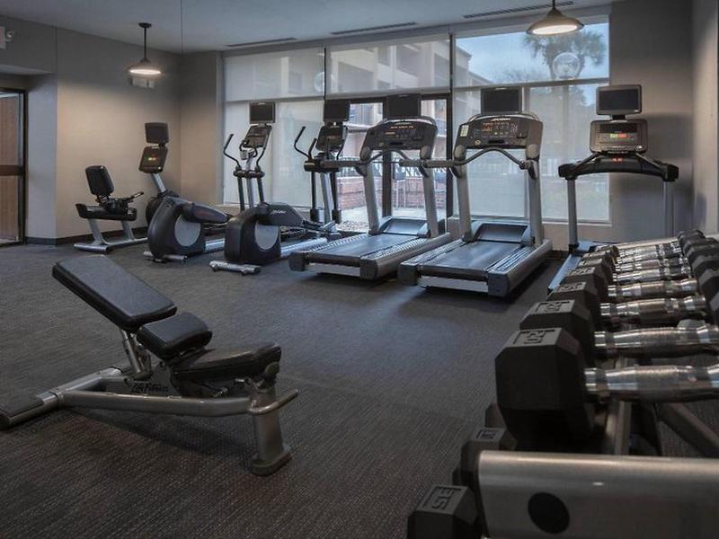 E9B812AF956B1D9622FDF8C871D41938