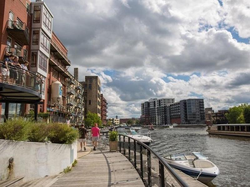 D5C8479F0EA952F6788DC1A348178D0A