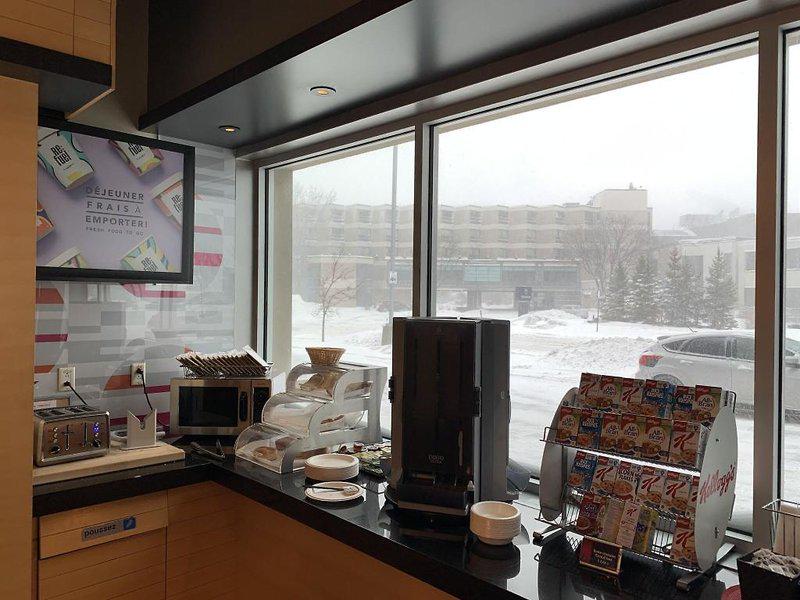 14D448622B0AE0E8B8D0C3FA0A9804EA