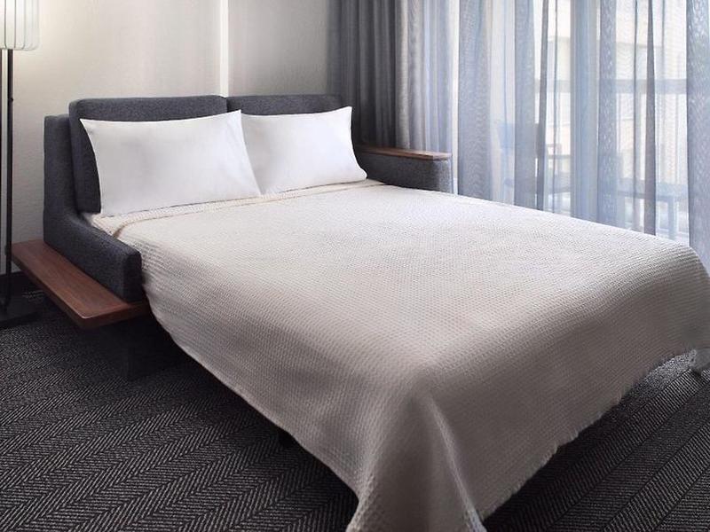 335AB8B86BC7C6E66A0E9063DC2235C9