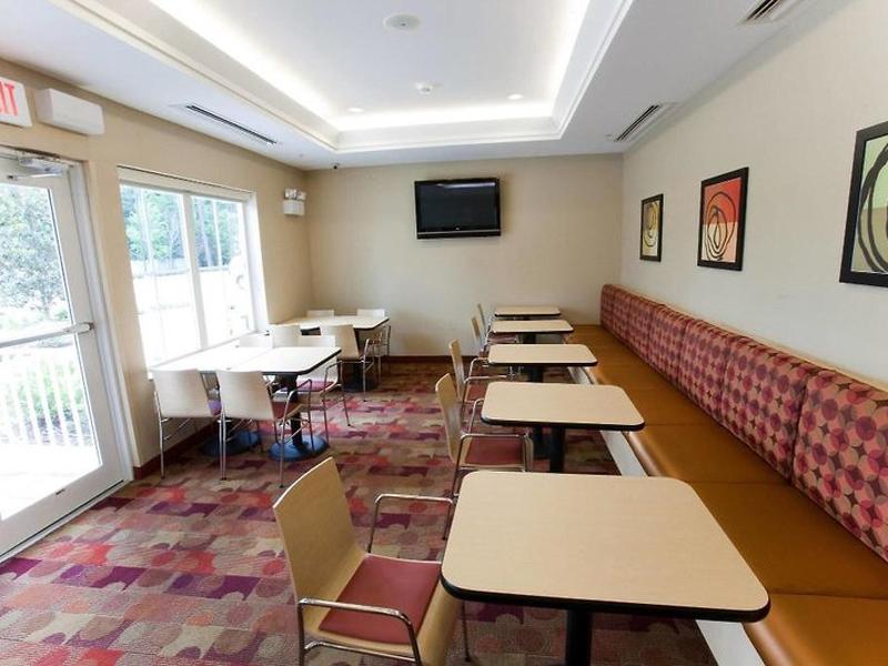 6A4820A6B0D070D905AA43BB52521AC8