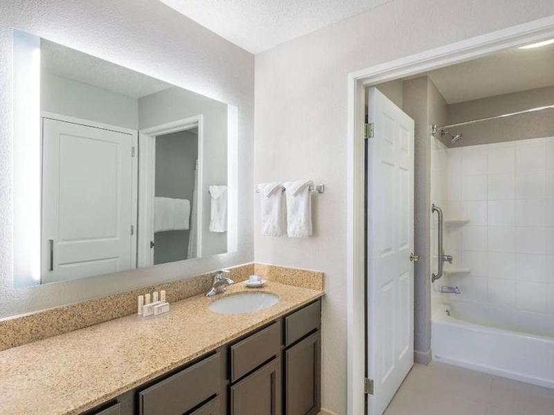 497D674307E587A48B7CD889A2E9EB39