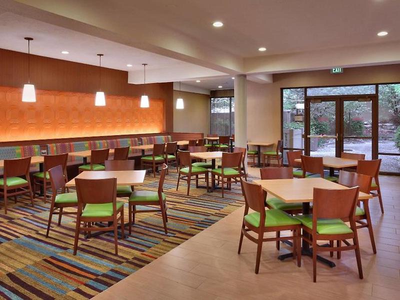 256C5A4AEF3EE506D65AE5CC94FEA132