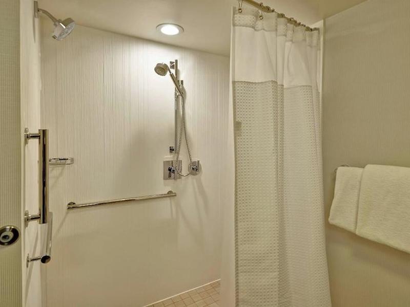 DF0E0D38D0B857EF66213C7BCF2647E2