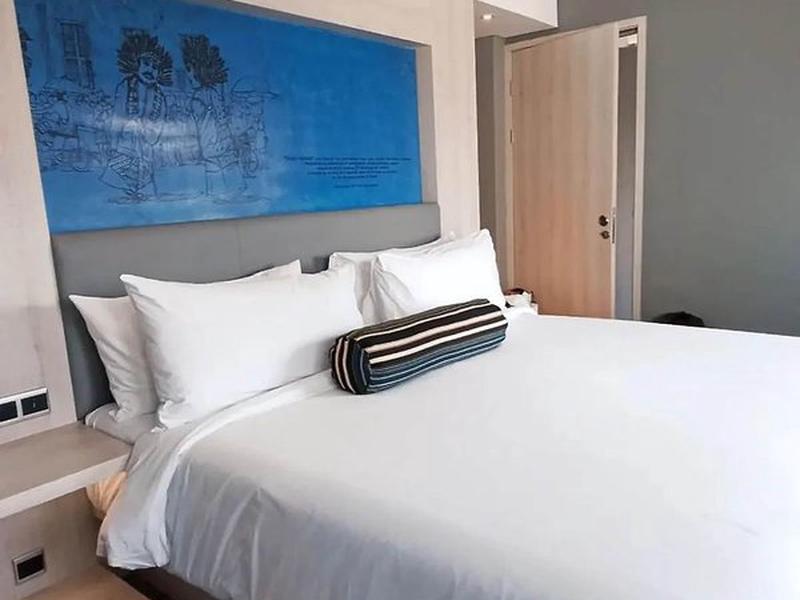 101C827596AA15956FDF9B6AD22FB879