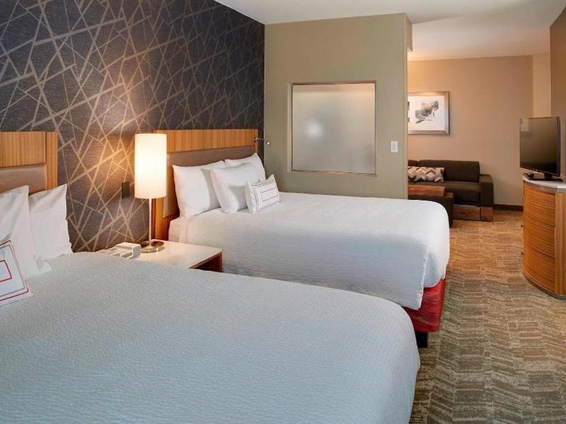 B63C501F43292EB9B113116FAEFE72FC