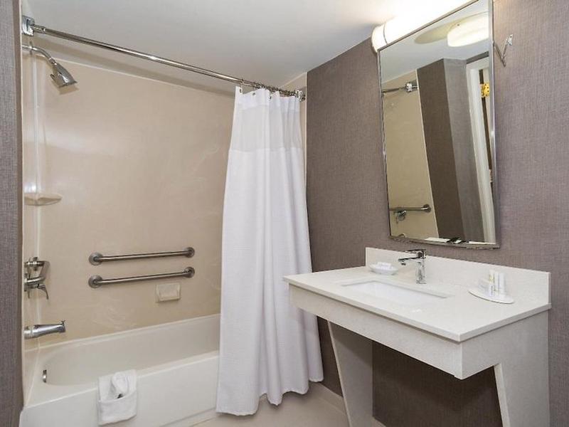 FABDD1FF39A79E44EBD1E560B2363751