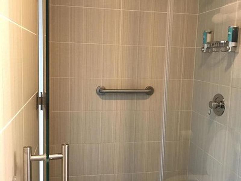 E4451AD895B4F131526ECD740E573165