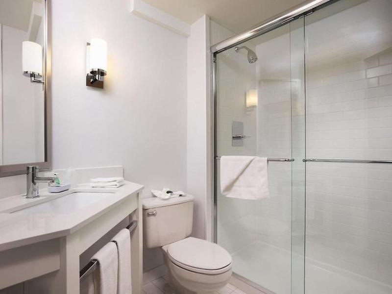 91A382E69B70E10324BD2EE7536940EB