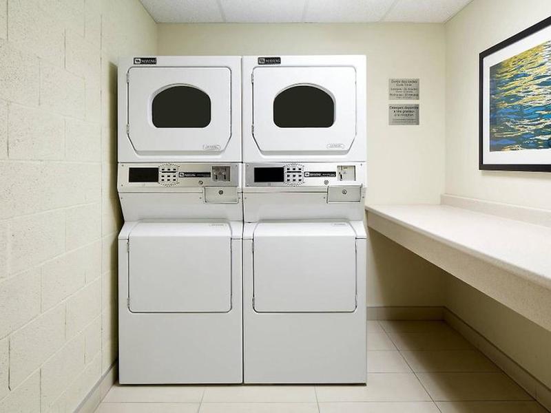 933B3E5592B2D1C3728724EF575600FB