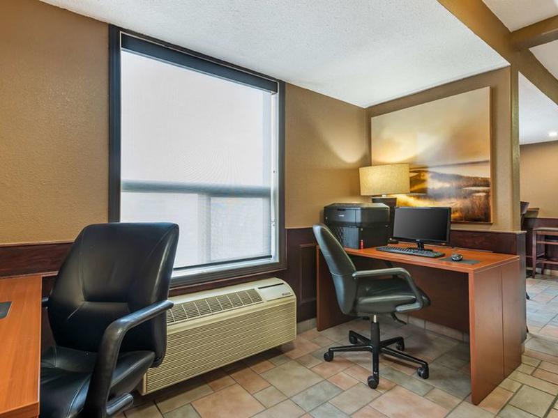 57DB56C28D0B654FB911225172DDD96D