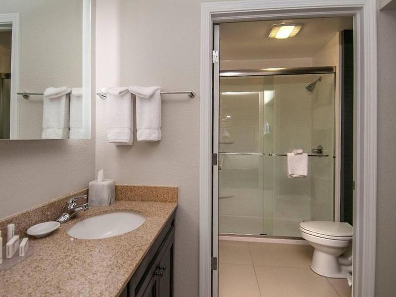 9EBAC144DFA0681CC2199FEE80ED390E