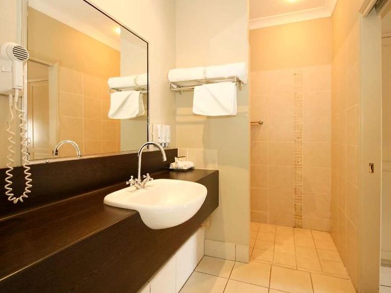 8807B5F9725F1100FB47DEAC523D902F