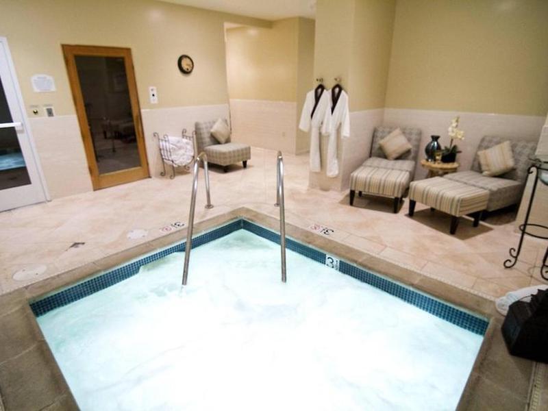 DEC7E4B54F14BAD6B66722BCBD4B555A