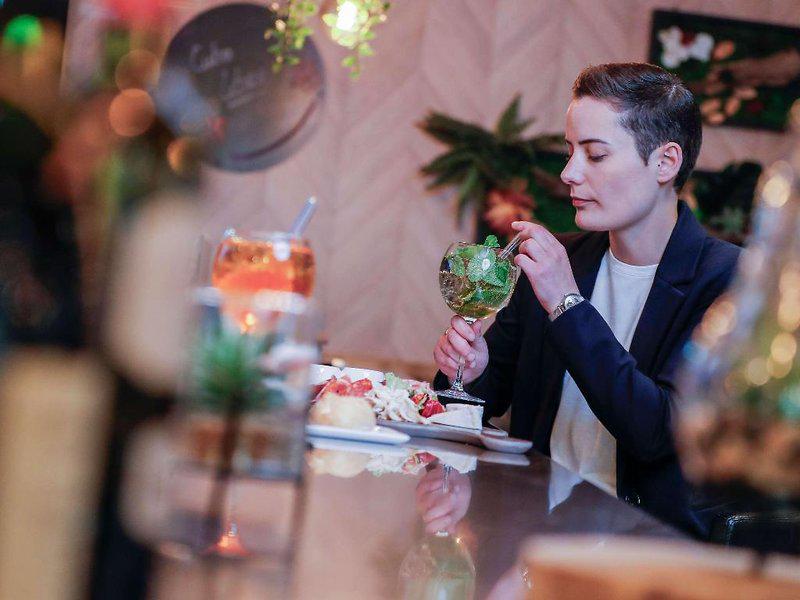 E8A655D96E77E9BE42414B2E9877A4C3