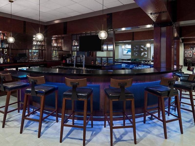 68712C903882148BAC59EAE52A918E04