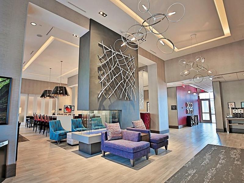 ED3548FDE8DFDFF84AFA69BD455F1000